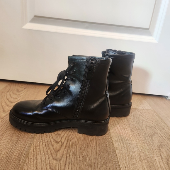 Thursday Boot Co. Black Leather Lace-Up Combat Ankle Boots - Picture 1 of 4